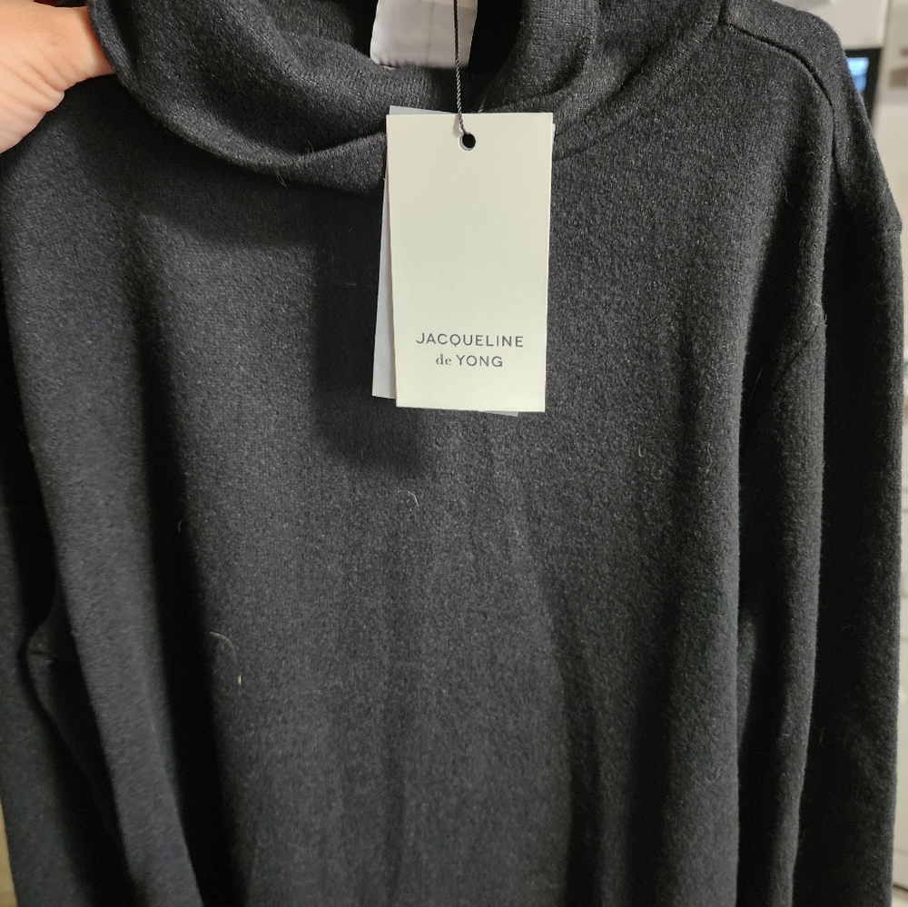 Jacqueline de Yong Black Sweater